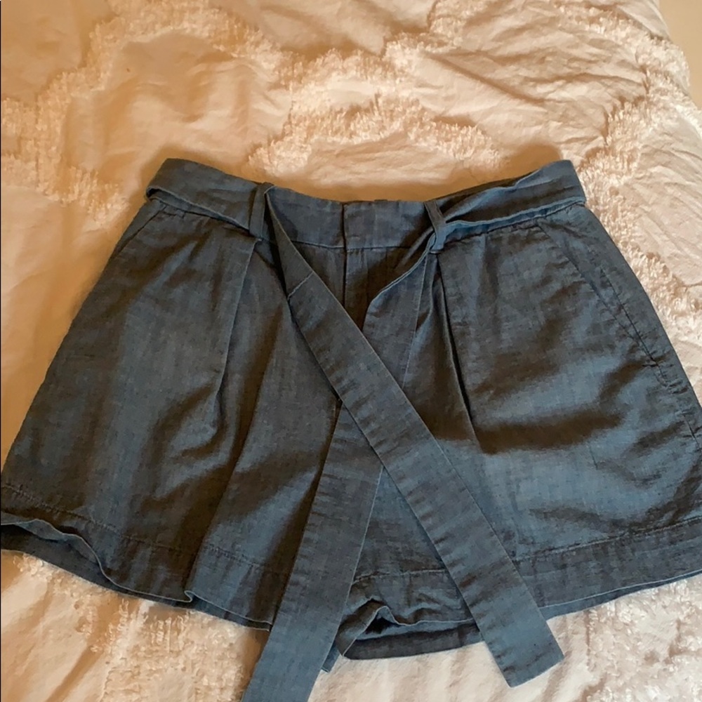 Polo Ralph Lauren tie in front shorts